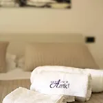 A Casa Di Amici Giardini-Naxos