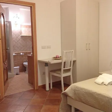A Casa Di Amici فندق مبيت وإفطار جيارديني ناكسوس